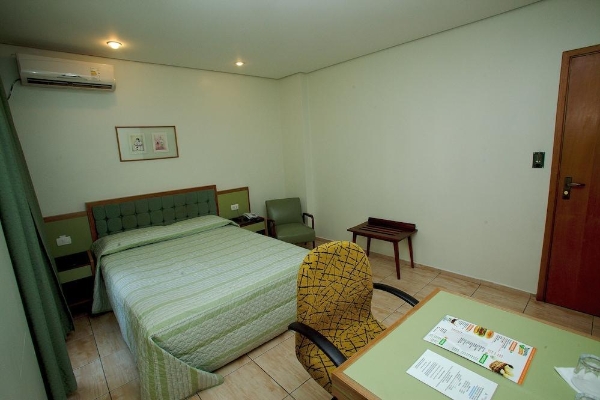 Hotel Cinelândia